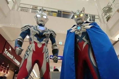 网友爆料奥特曼雨伞视频,萌趣造型引网友热议  第3张